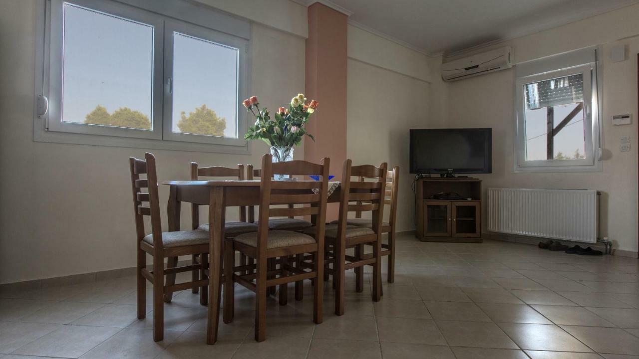 Mezoneta Elani Villa Szíviri Kültér fotó